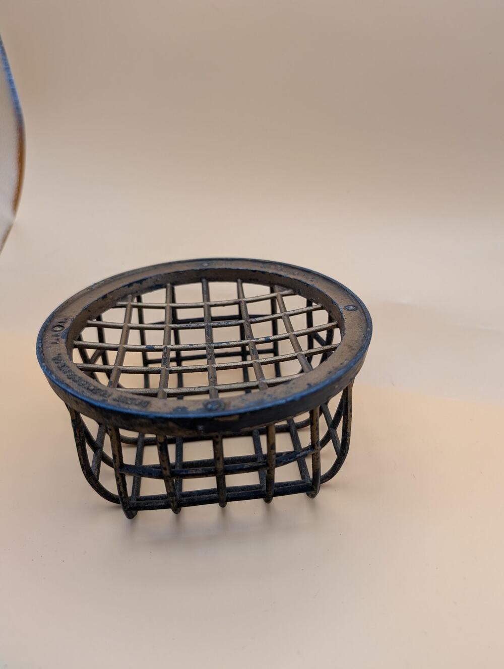 Vintage antique Dazey metal flower frog cage style pen holder decor rustic